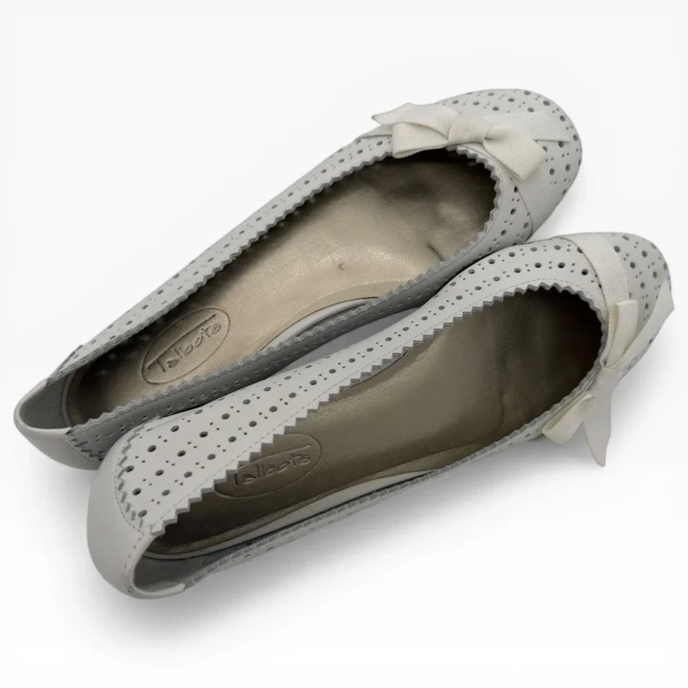 Talbots White Perforated Ballet Flats Bow‎ Scalloped Edge 7.5B